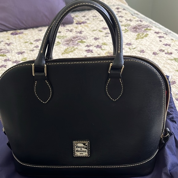 Dooney & Burke Dome Satchel Italian Saffiano leather handbag. - Picture 3 of 3